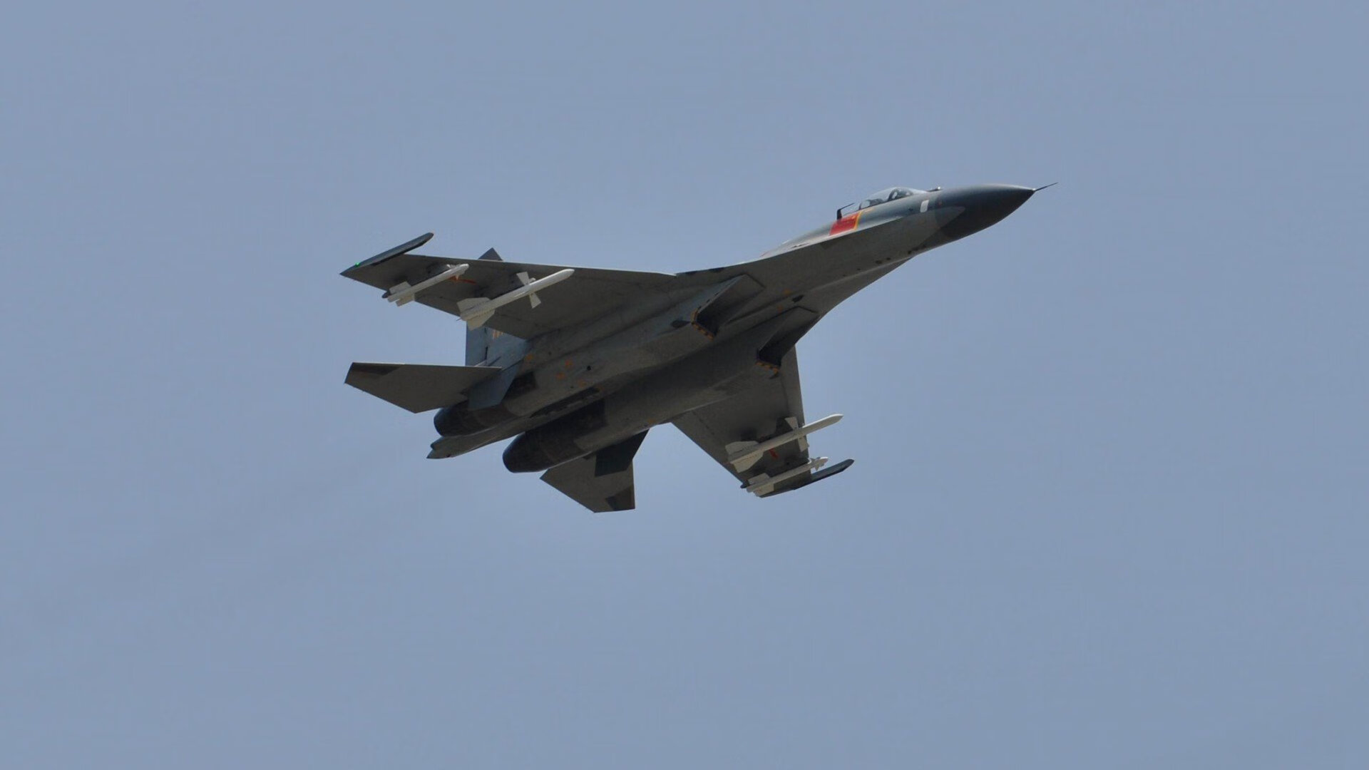 中国足球校园足球联盟发展对职业足球的影响,中国校园足球发展现状1500字