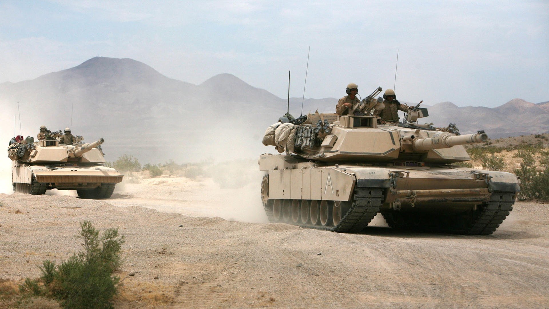 切尔西控球与逼抢结合完美执行，球赛切尔西